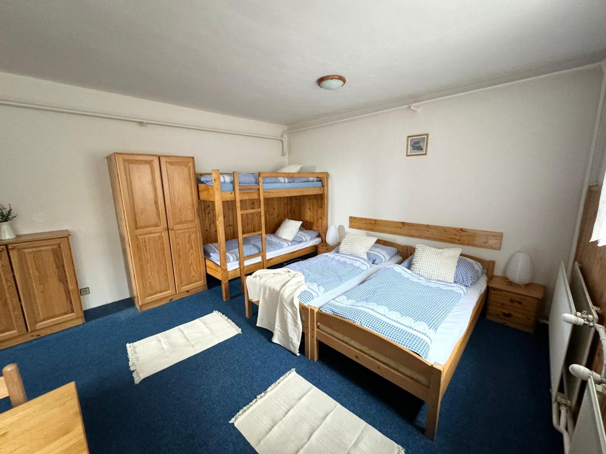 Hotel Horský hotýlek Bílá Labuť Pec pod Snezkou Camera foto