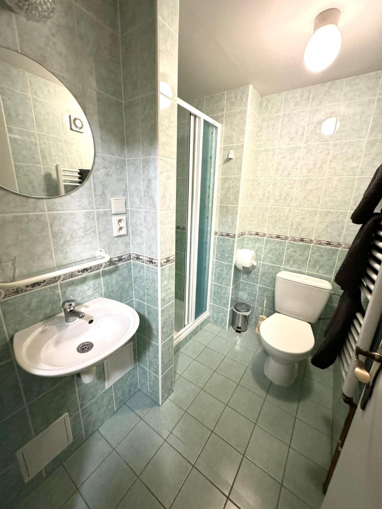 Hotel Horský hotýlek Bílá Labuť Pec pod Snezkou Camera foto