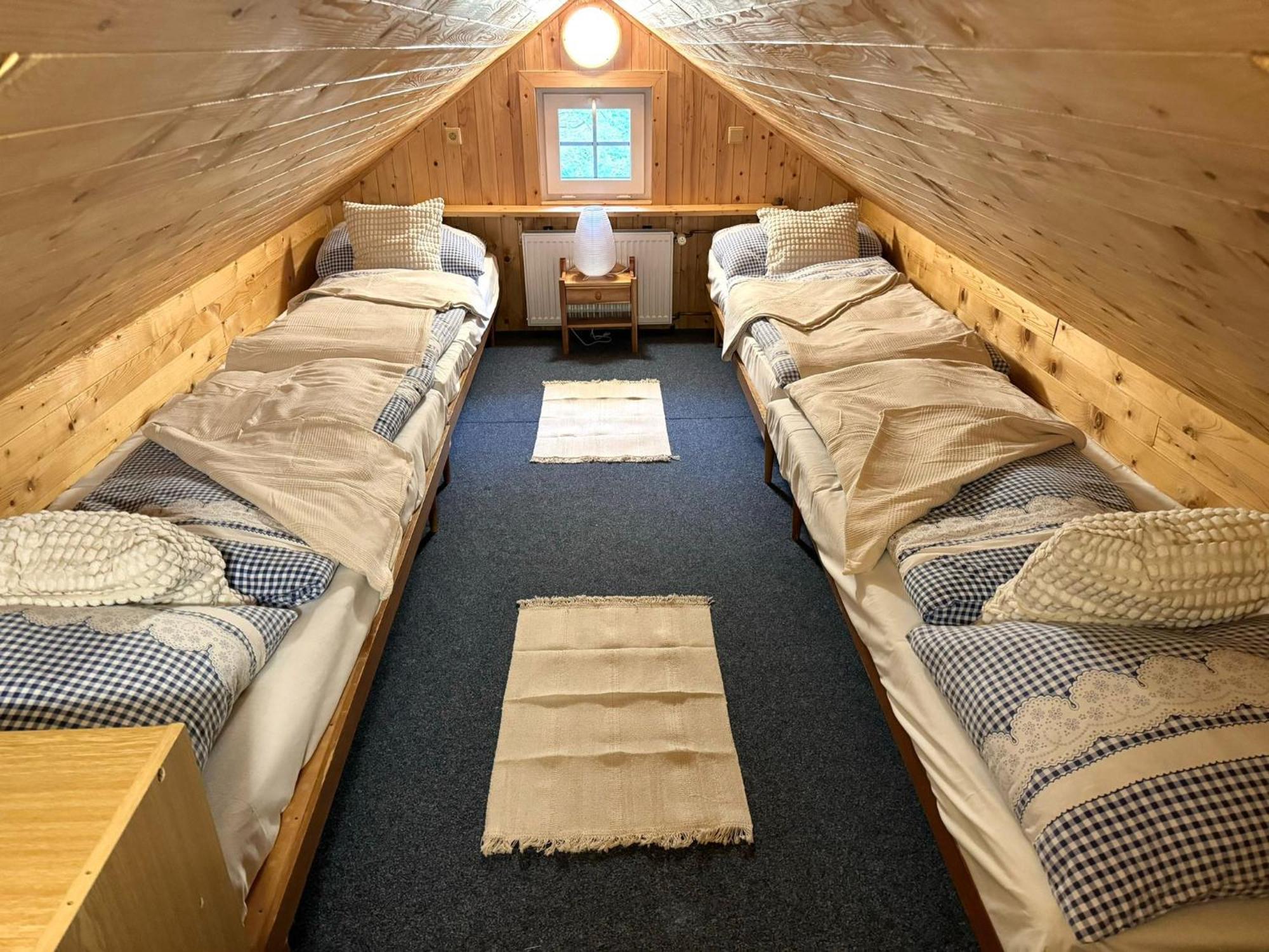 Hotel Horský hotýlek Bílá Labuť Pec pod Snezkou Camera foto