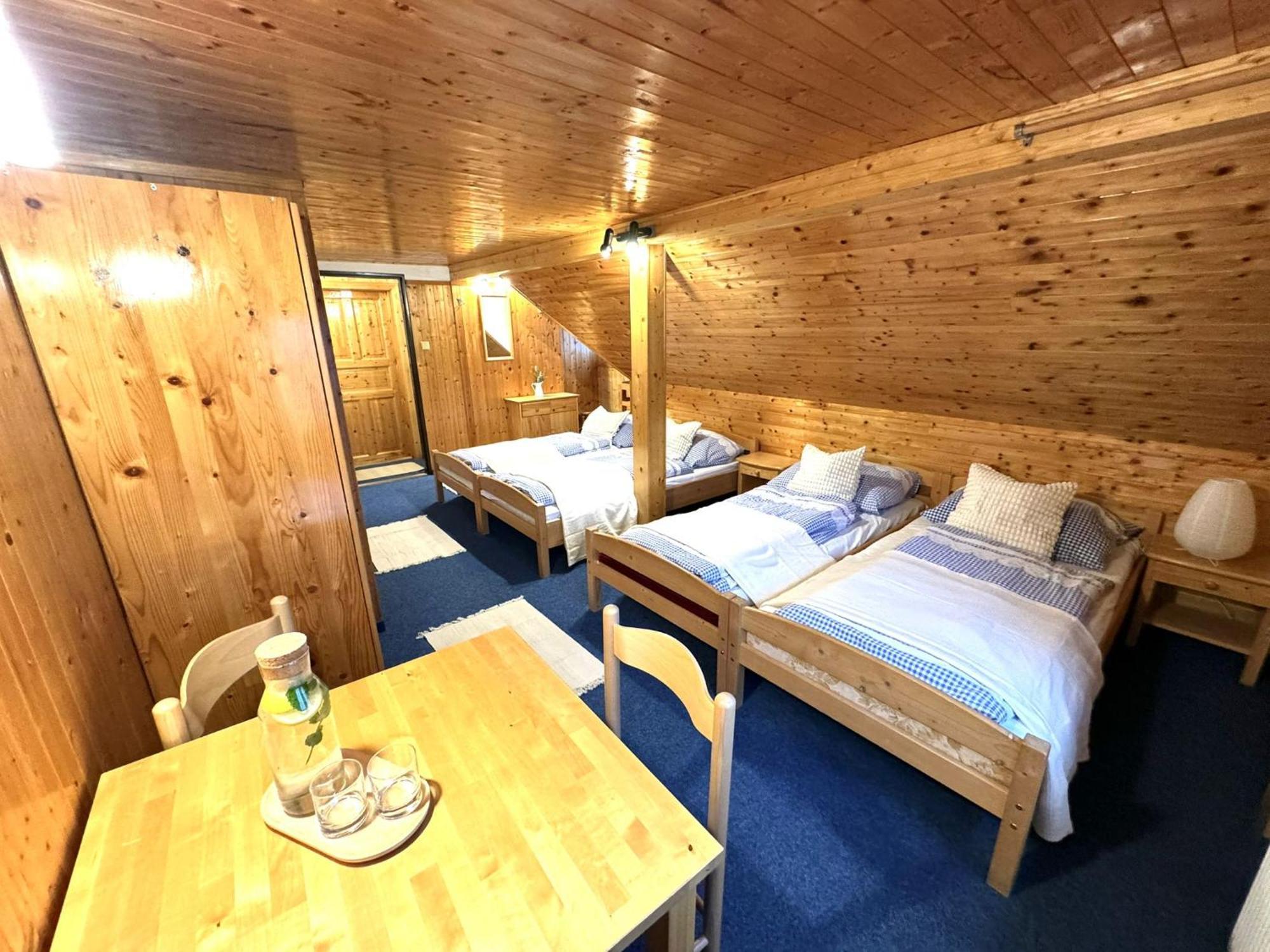 Hotel Horský hotýlek Bílá Labuť Pec pod Snezkou Camera foto