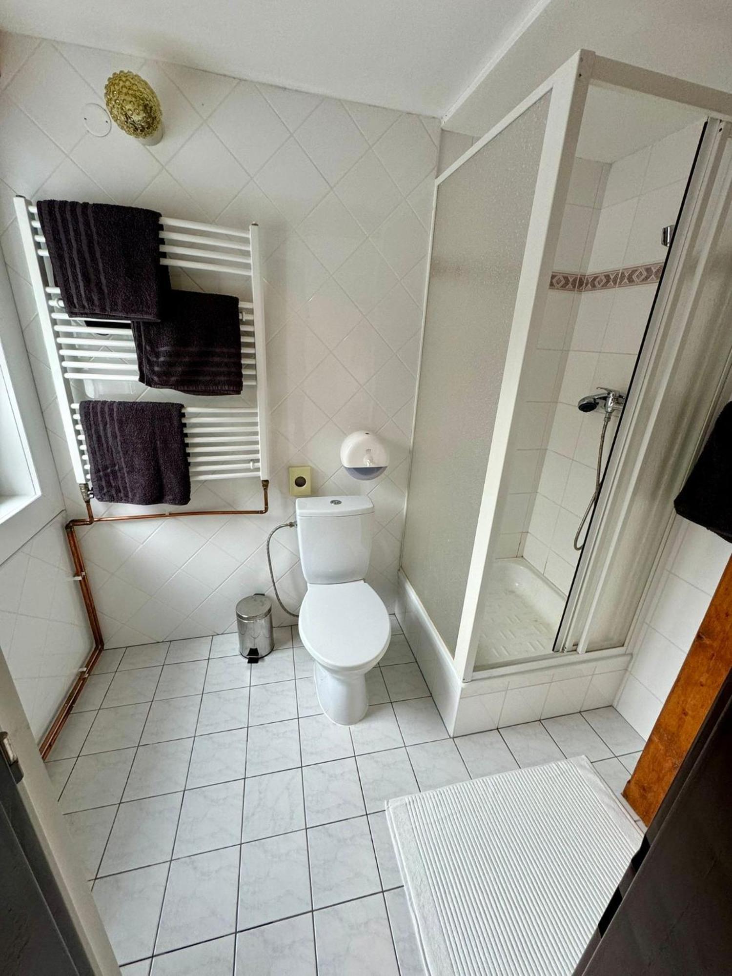 Hotel Horský hotýlek Bílá Labuť Pec pod Snezkou Camera foto