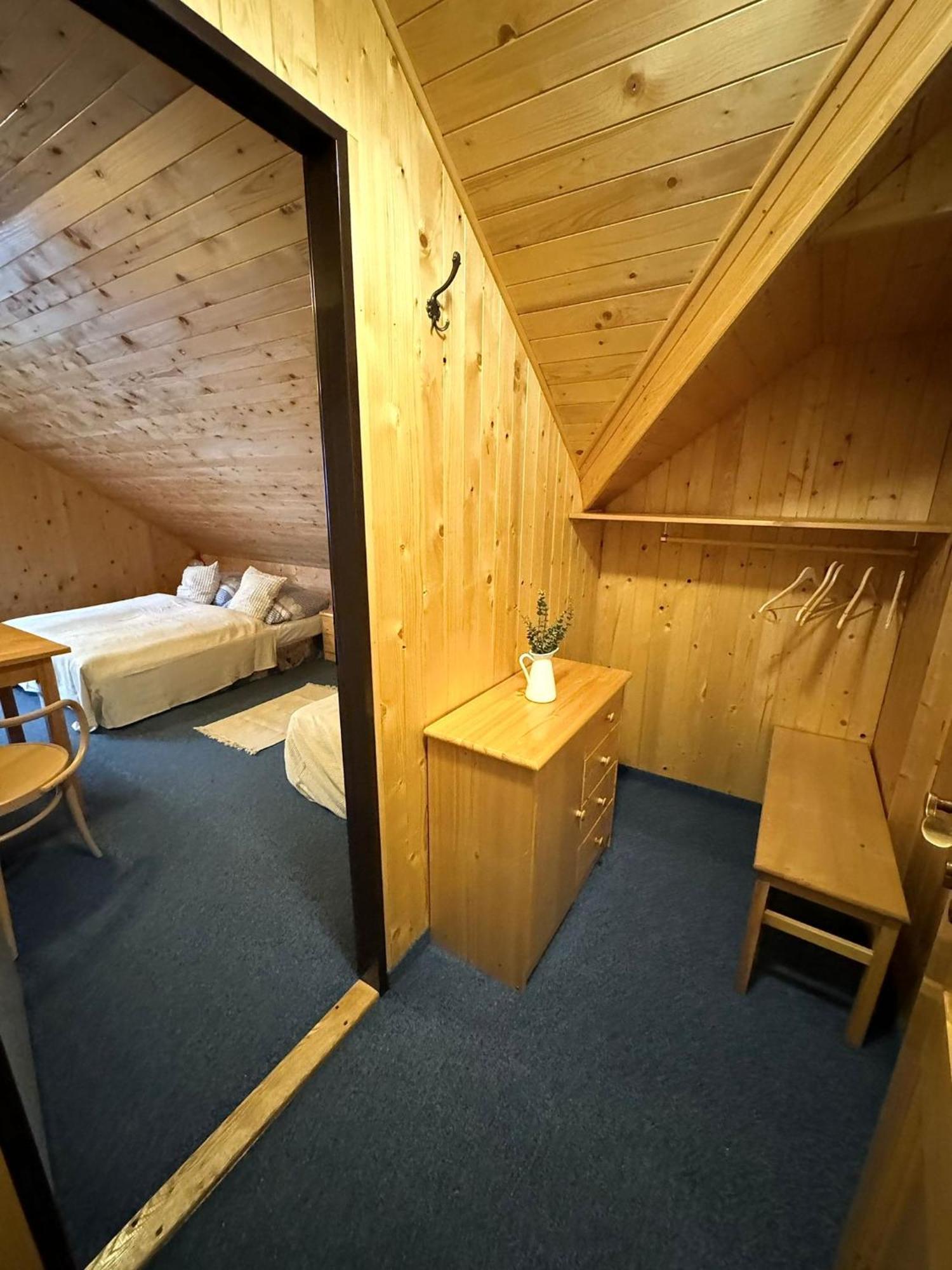 Hotel Horský hotýlek Bílá Labuť Pec pod Snezkou Camera foto